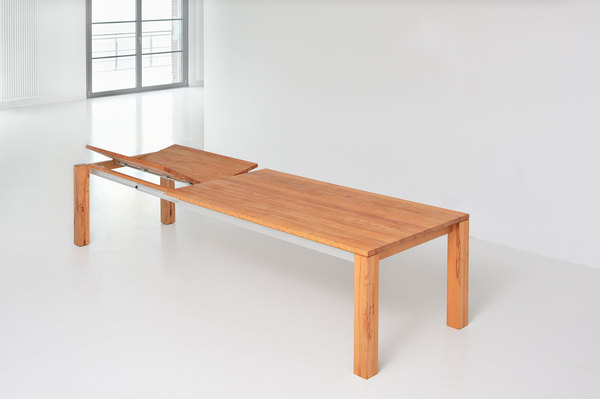 Extendable Dining Table AMBER BUTTERFLY A32711 custom made in solid wood by vitamin design
