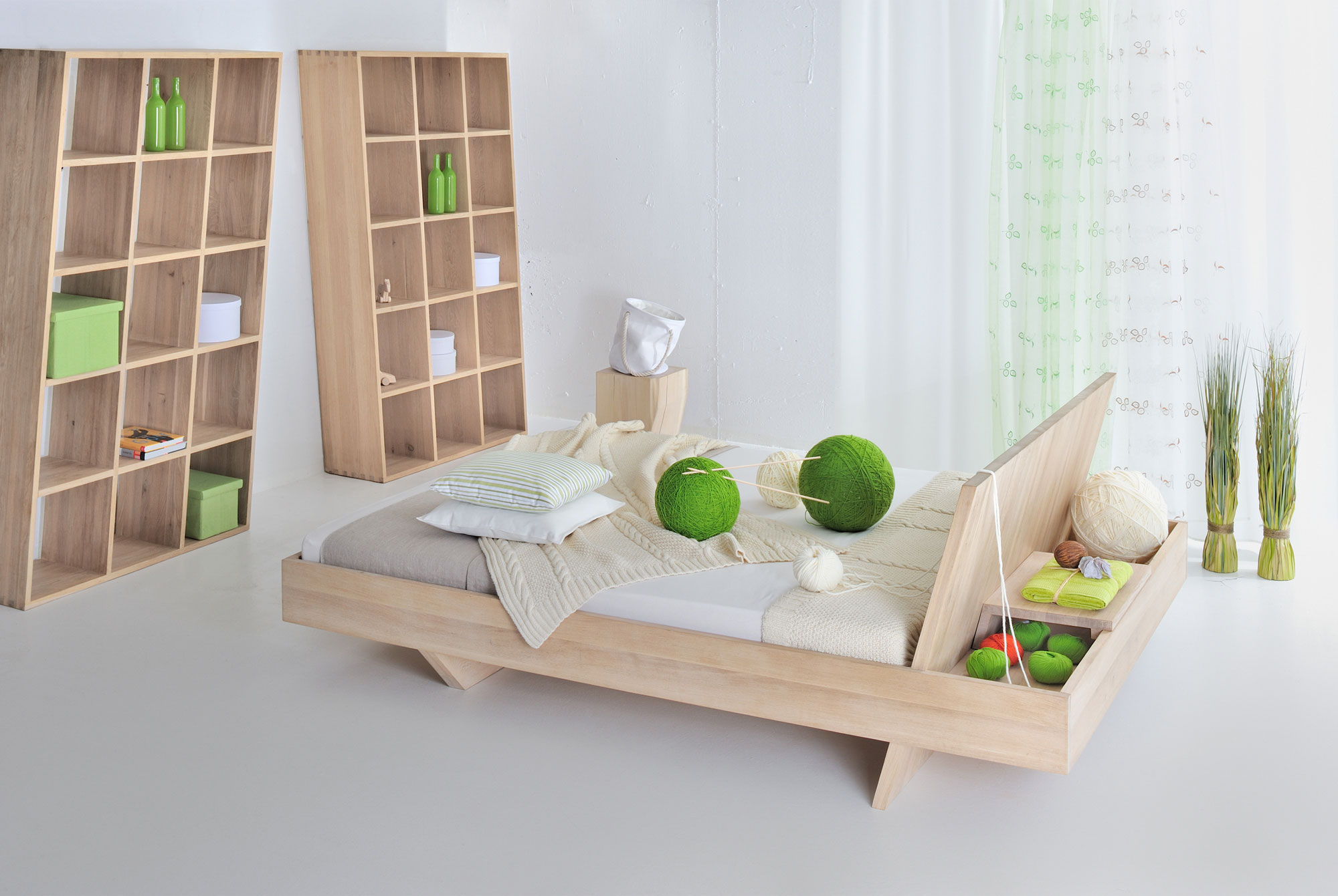 Design Solid Wood Bed SOMNIA 3551 custom made in solid wood by vitamin design