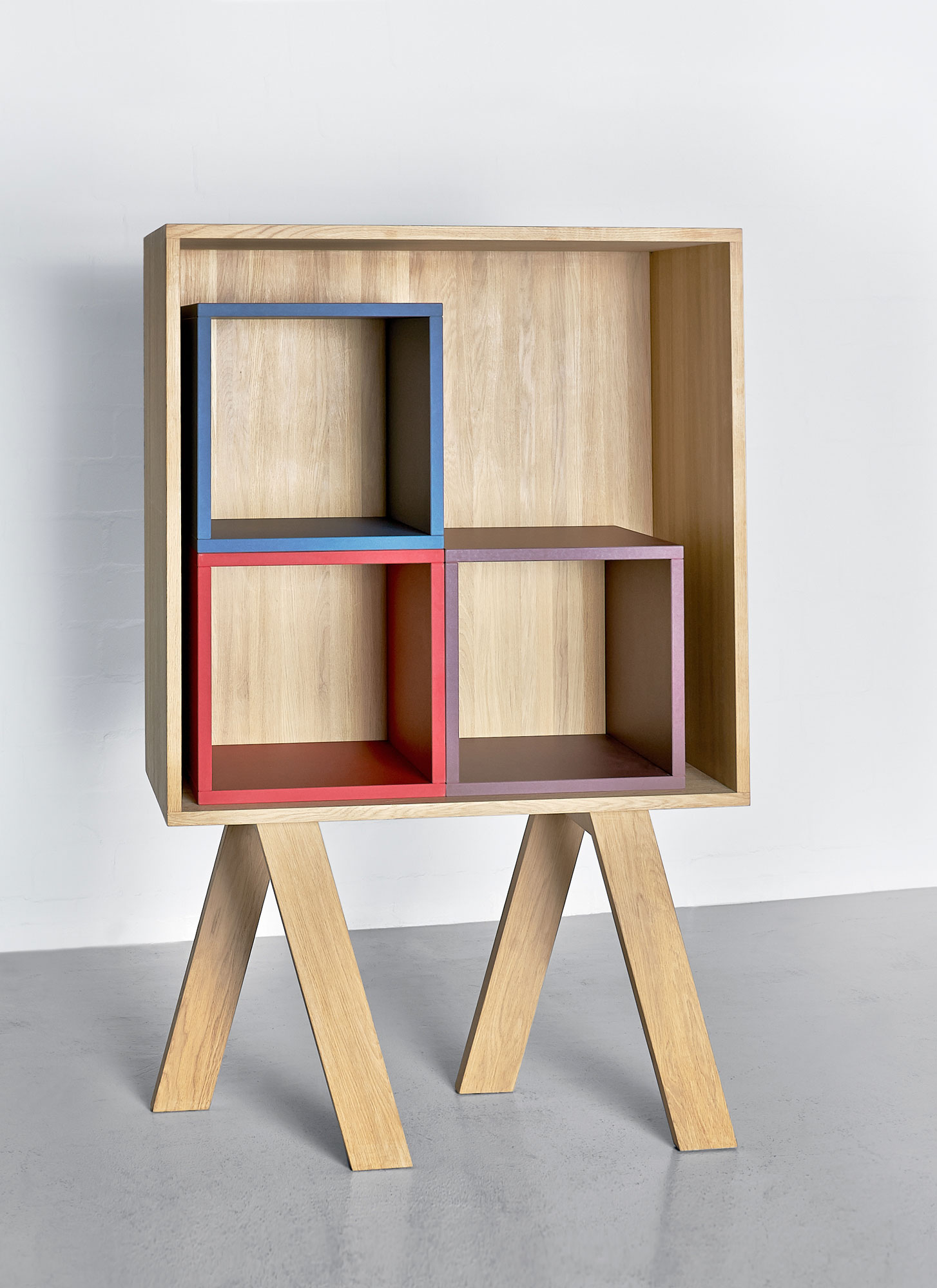 Solid Wood Shelf GO RW 0088 custom made in solid wood by vitamin design