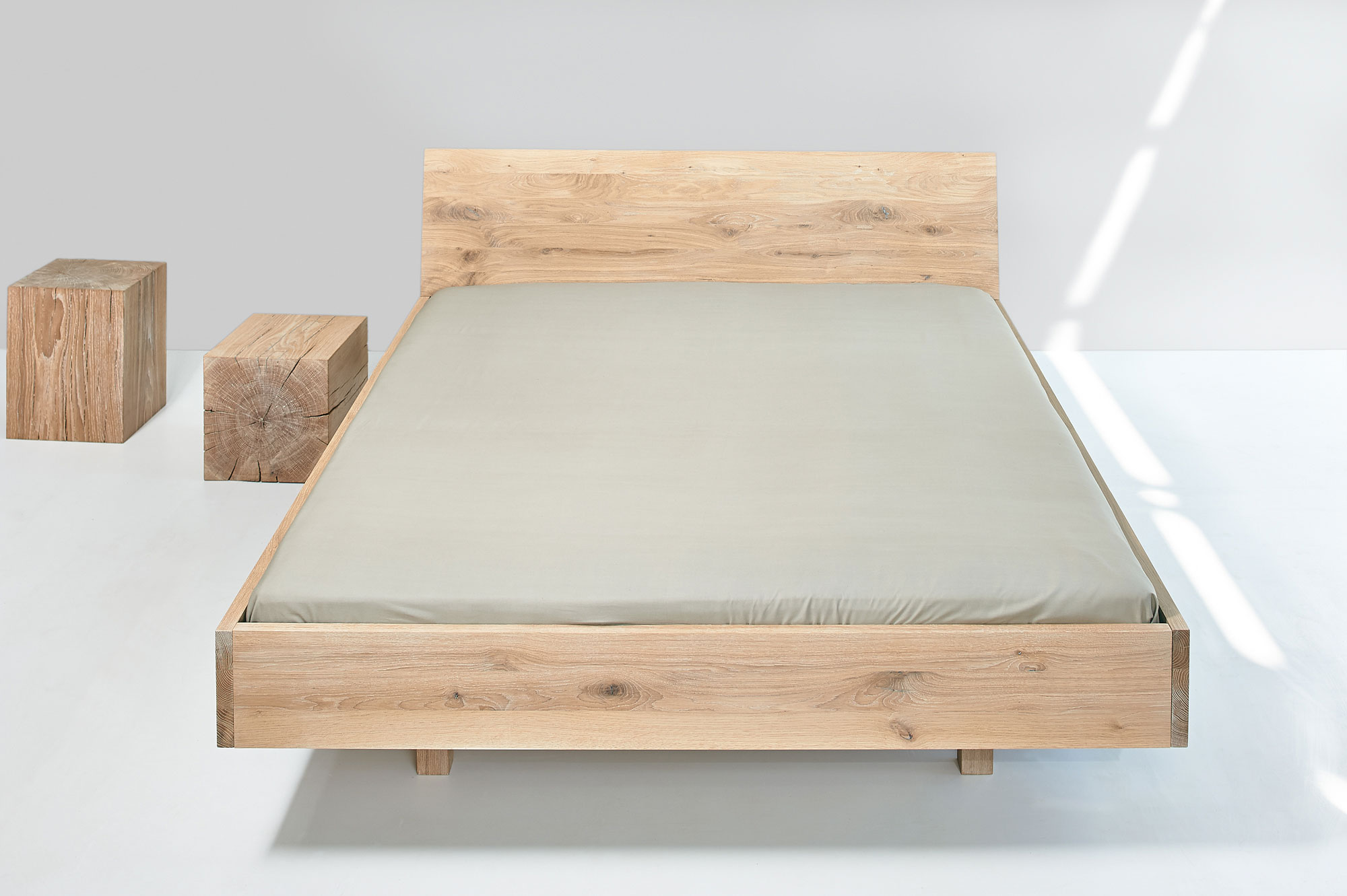 Tree Stump Night Table KLOTZ 1341a custom made in solid wood by vitamin design