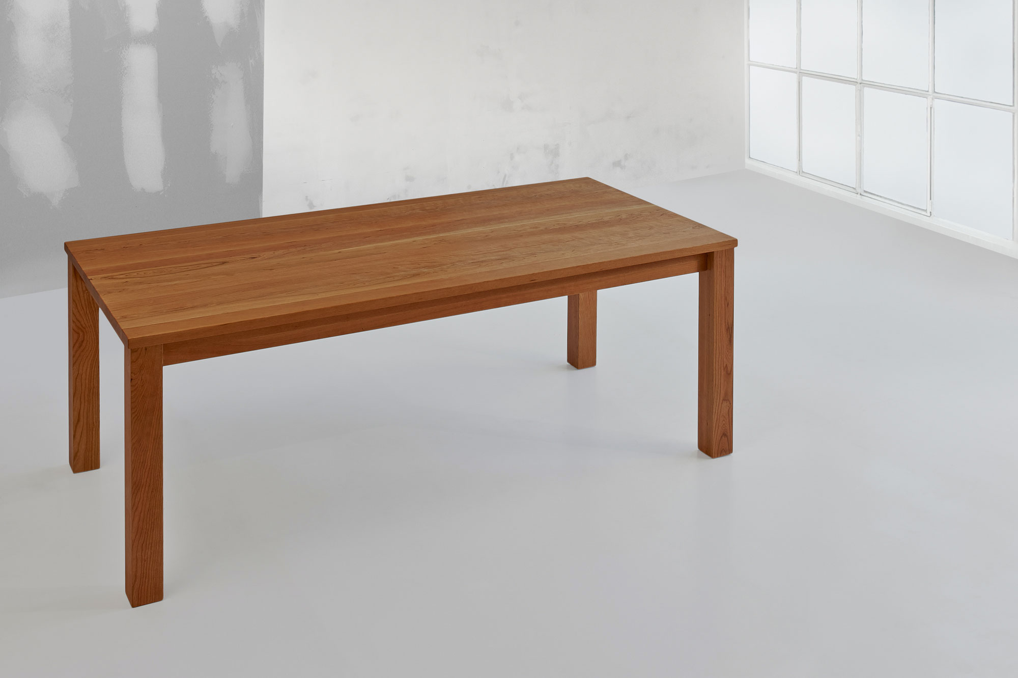 Extendable Dining Table FORTE BUTTERFLY 1082c custom made in solid wood by vitamin design