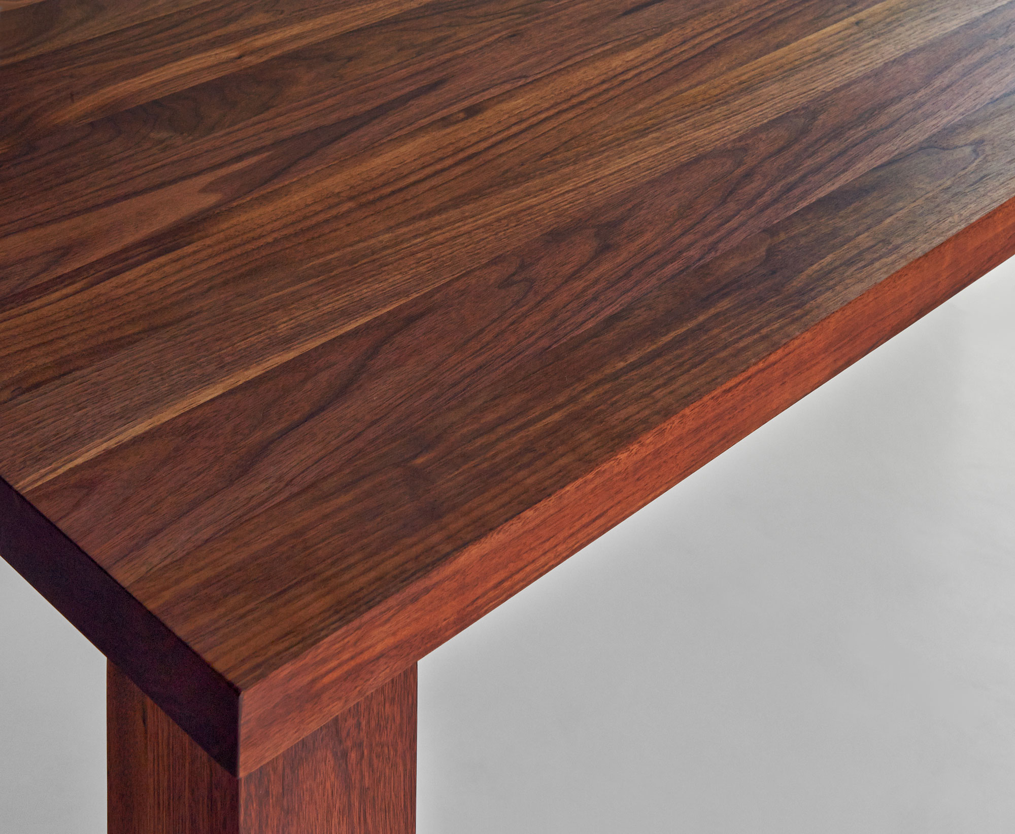 Frameless Solid Wood Table IUSTUS VDC9019a custom made in solid wood by vitamin design