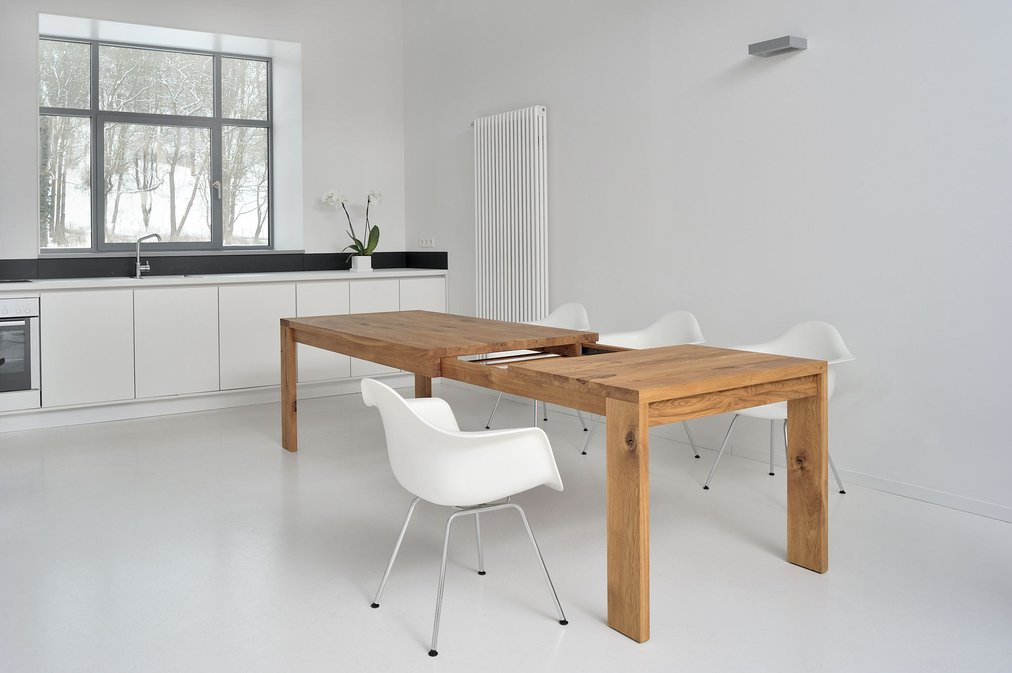 Extendable Table LUNGO 2762 custom made in solid wood by vitamin design