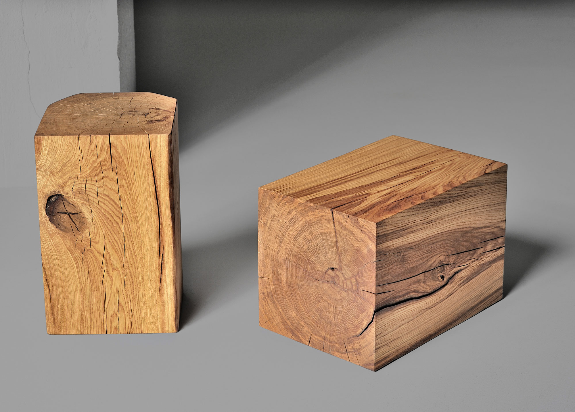 Tree Trunk Coffee Table KLOTZ 2838 custom made in solid wood by vitamin design