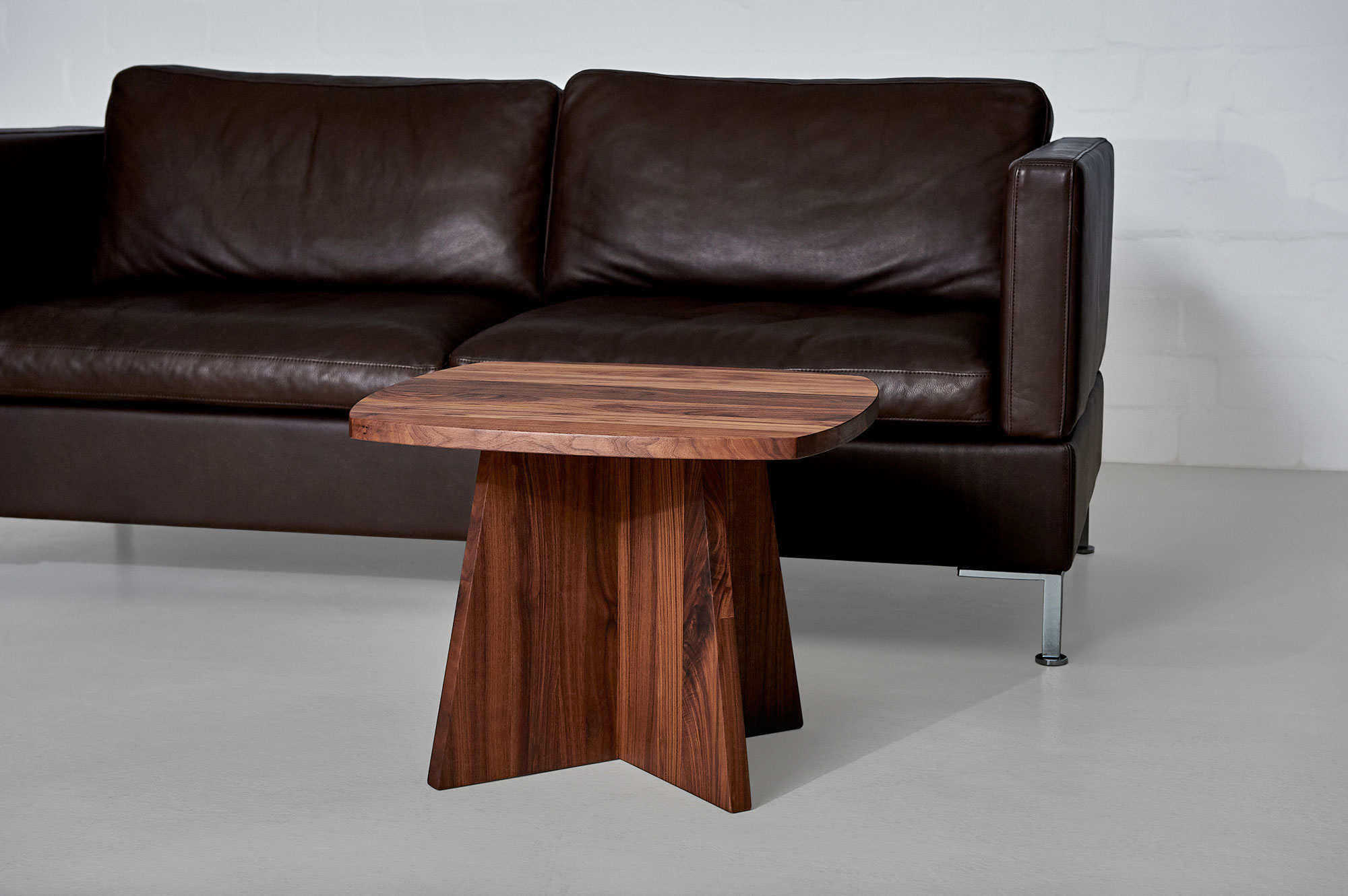  Coffee table LOTUS X Edited custom made in solid wood by vitamin design