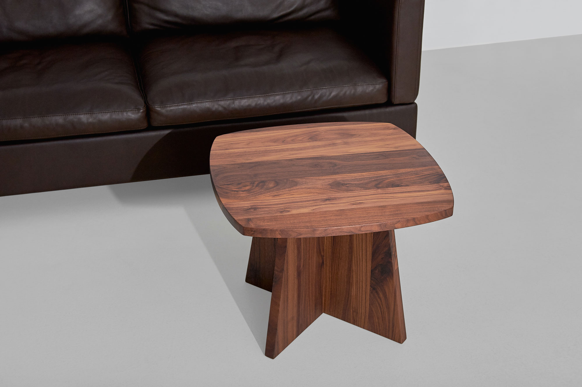  Coffee table LOTUS X Edited custom made in solid wood by vitamin design